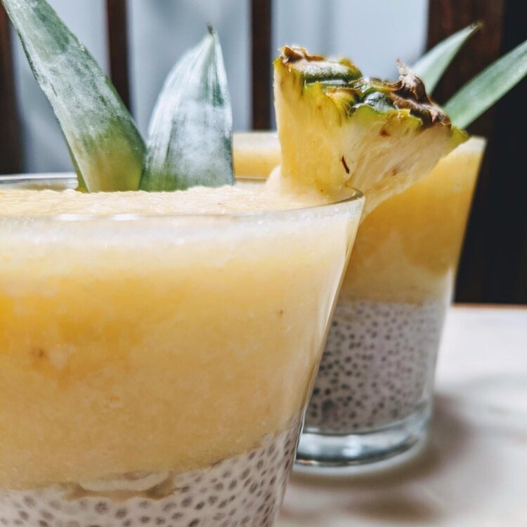 Chia Seed Pudding (Piña Colada)