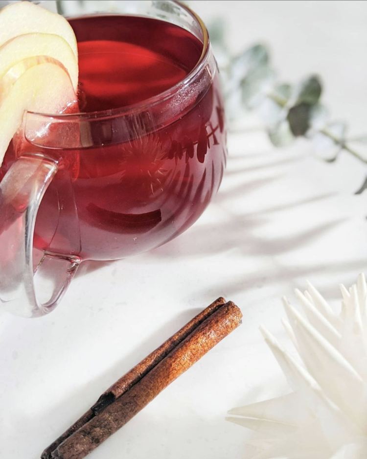 Winter Spiced Strawberry Sangria